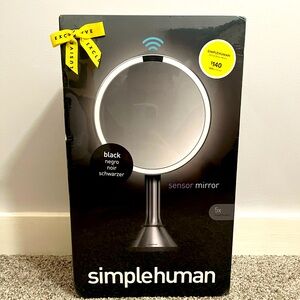 8-Inch Sensor Tabletop Mirror- simplehuman